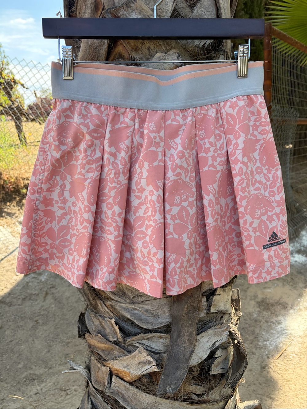 Adidas Stella McCarthy Barricade skirt. NWOT size medium